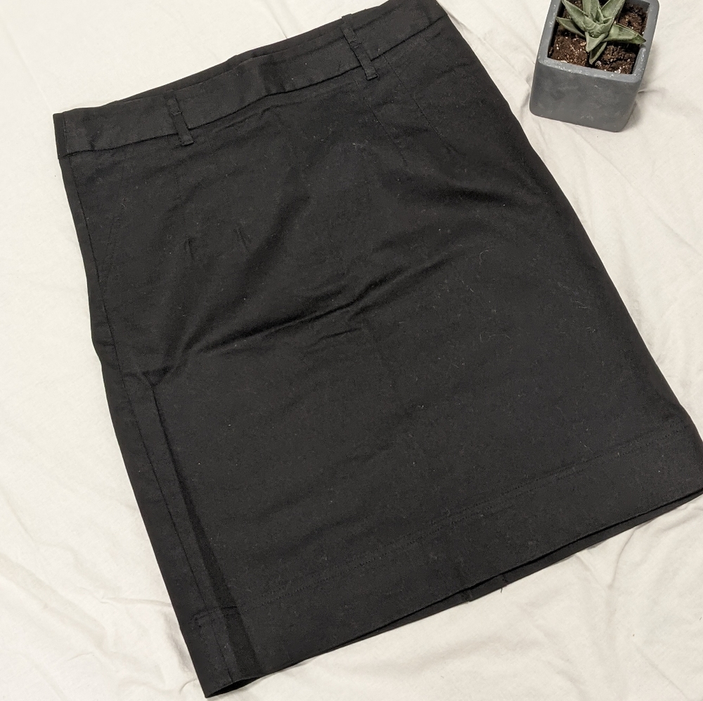Cotton pencil skirt